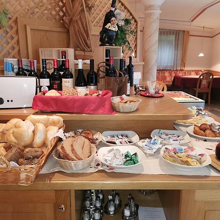 Hotel Akelei Бруніко Екстер'єр фото
