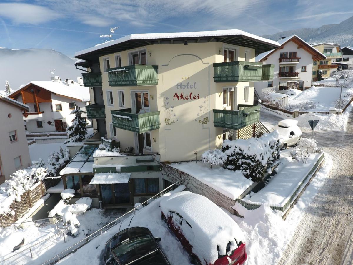 Hotel Akelei Бруніко Екстер'єр фото