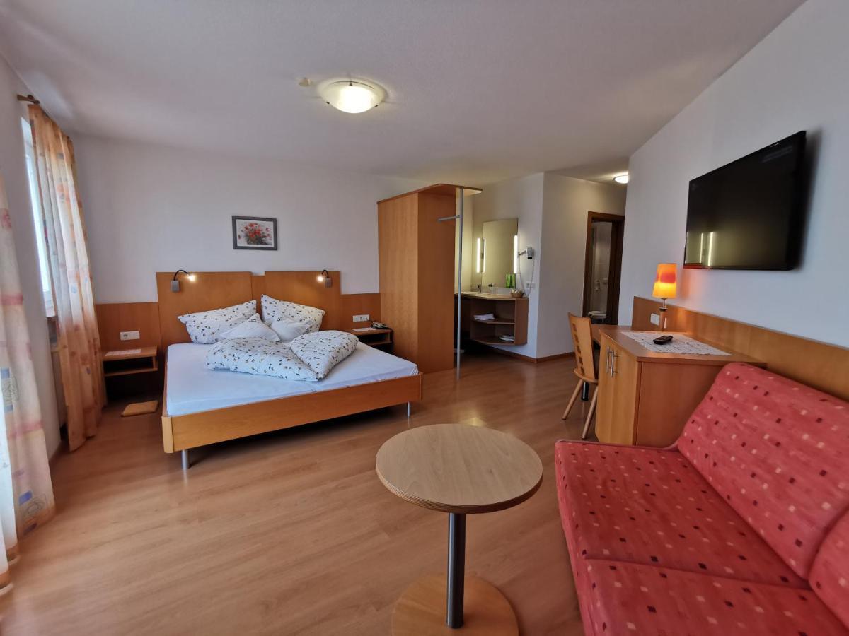 Hotel Akelei Бруніко Екстер'єр фото
