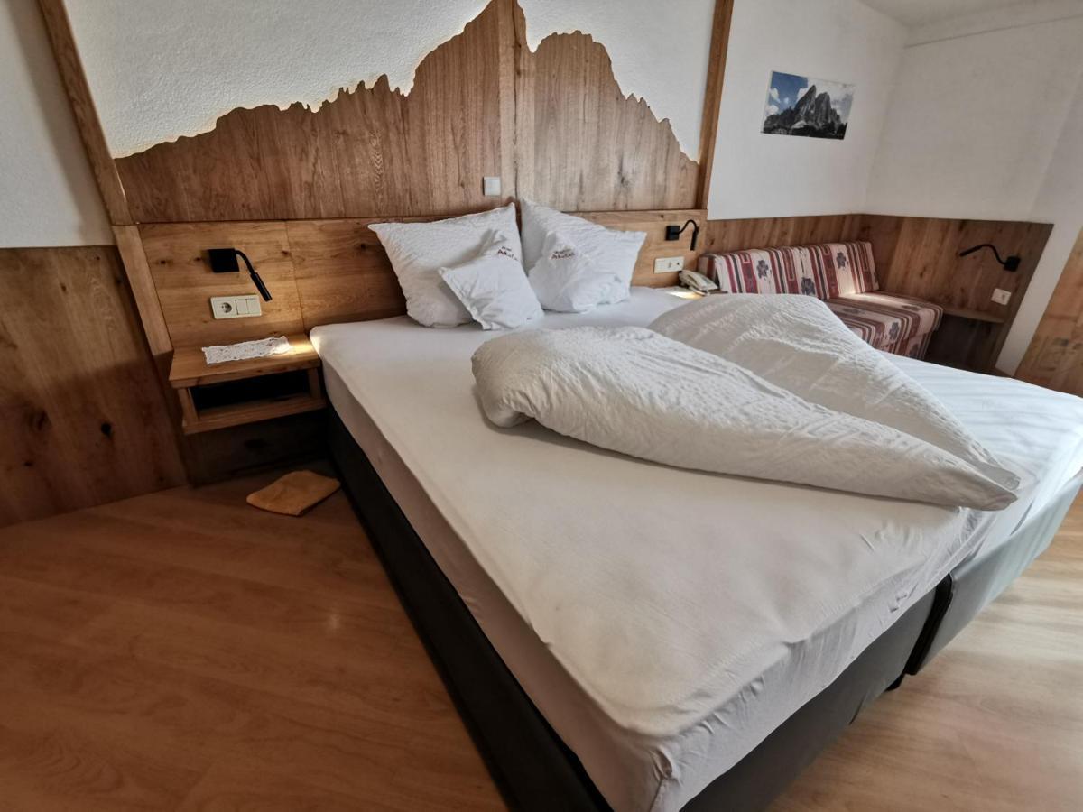 Hotel Akelei Бруніко Екстер'єр фото