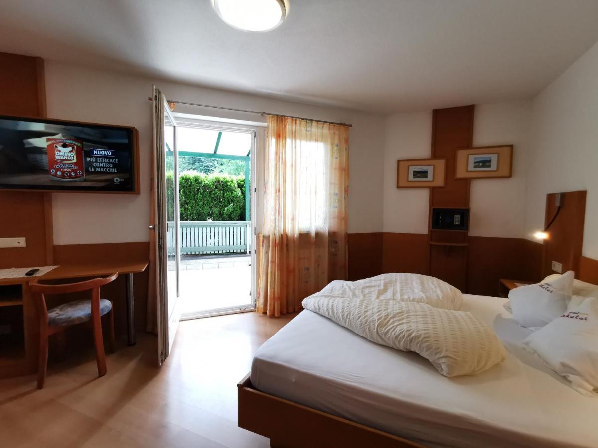 Hotel Akelei Бруніко Екстер'єр фото