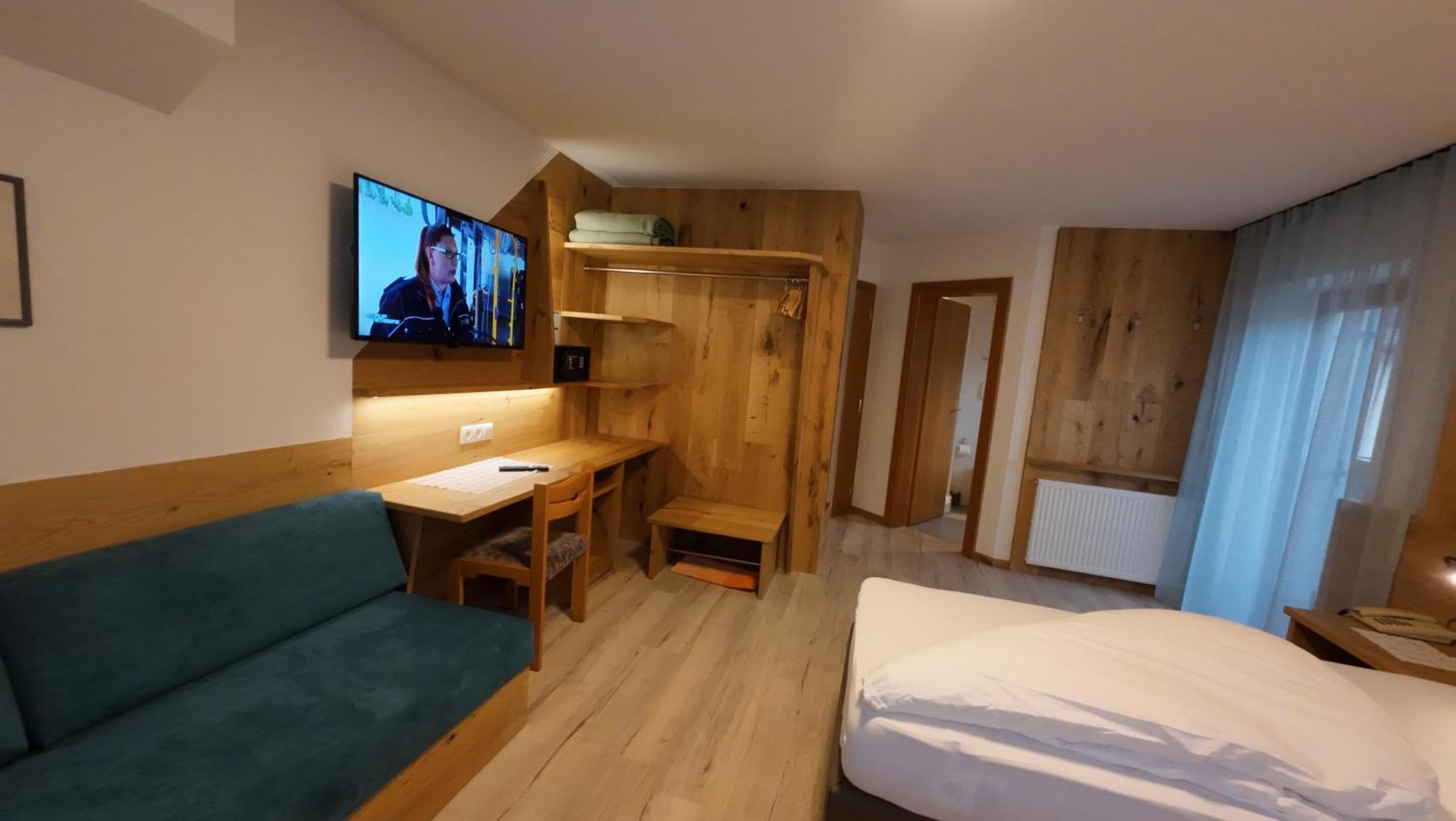 Hotel Akelei Бруніко Екстер'єр фото